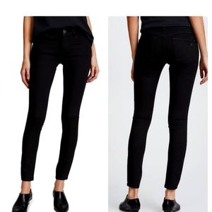 DL1961. Emma Black Denim size 25 excellent pre-owned condition.